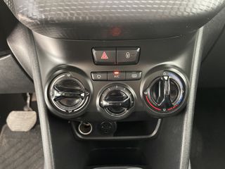 Peugeot 2008 2016 automatic panorama-thumb-17