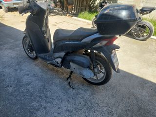 HONDA SH 300
