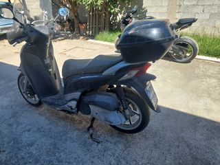 HONDA SH 300-thumb-1