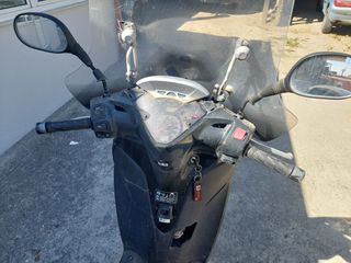 HONDA SH 300-thumb-5