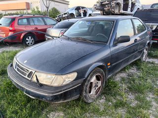 Saab 900 για ανταλλακτικά