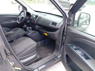 Opel Combo 2017-thumb-5