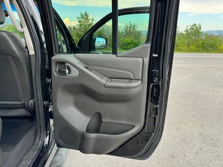 Pickup - Αγροτικό Nissan 2013 Navara  V6 231PS ΑΥΤΟΜΑΤΟ / NAVI / ΗΛΙΟΡΟΦΗ / AUTO ΛΑΖΑΡΙΔΗΣ-thumb-28