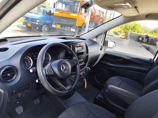 Mercedes-Benz Vito 2019 114-thumb-7
