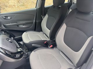 Renault Captur 2015 Renault Captur 1.5 dCi NAVIGATOR-thumb-9