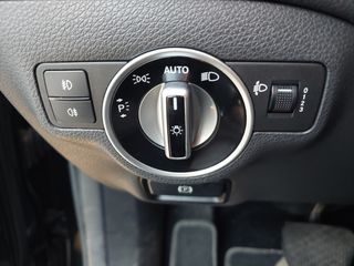 Mercedes-Benz GLA 220 2015 GLA 220-thumb-10