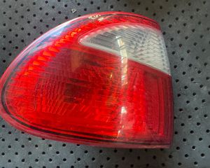 Φανάρι πίσω αριστερό seat Leon 2002-2006-thumb-1