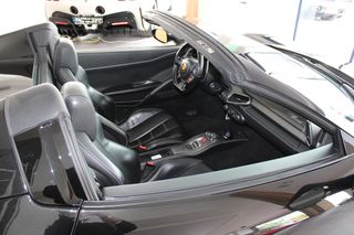 Ferrari 458 2013 SPIDER-thumb-11