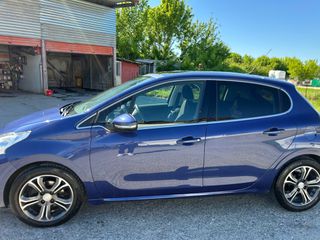 Peugeot 208 2015 1.2 VTI STYLE-thumb-2