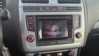 Volkswagen Polo 2016-thumb-28