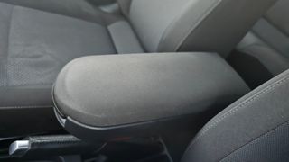 Volkswagen Polo 2016-thumb-37
