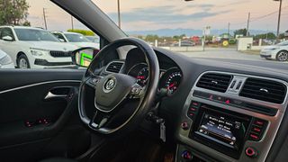 Volkswagen Polo 2016-thumb-41