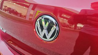 Volkswagen Polo 2016-thumb-15