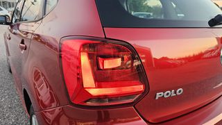 Volkswagen Polo 2016-thumb-18