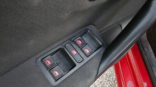 Volkswagen Polo 2016-thumb-23