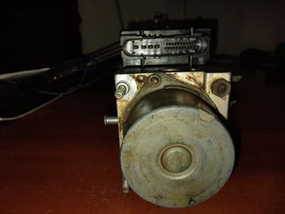 ABS NISSAN MICRA K12  BOSCH 0265100473 47660-AX60 0265231341 0265800319  2002 - 2010
