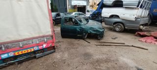 HILUX-thumb-1