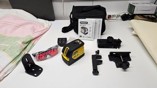 ΓΡΑΜΜΙΚΟ ΑΥΤΟΡΥΘΜΙΖΟΜΕΝΟ ΑΛΦΑΔΙ LASER - STANLEY ΚΟΚΚΙΝΗ ΔΕΣΜΗ ΕΥΡΟΣ 15m