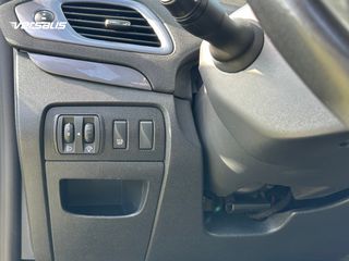 Renault Scenic 2016 X-MOD-thumb-16