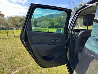 Renault Scenic 2016 X-MOD-thumb-30