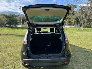 Renault Scenic 2016 X-MOD-thumb-6