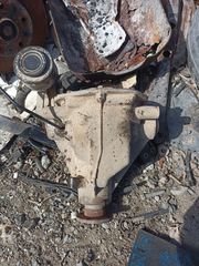 Land Rover Freelander-thumb-2