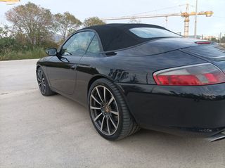 Porsche 996 2004 911 carrera 4 cabrio-thumb-37