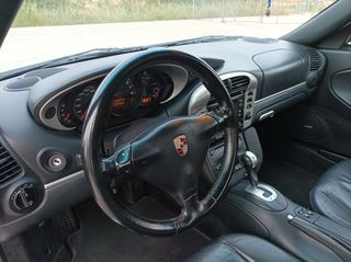 Porsche 996 2004 911 carrera 4 cabrio-thumb-26