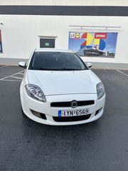 Fiat Bravo 2012 .