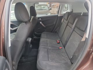 Peugeot 2008 2015 VTi Style-thumb-32