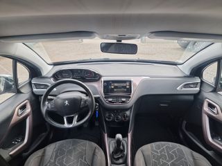 Peugeot 2008 2015 VTi Style-thumb-37