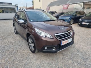 Peugeot 2008 2015 VTi Style-thumb-3