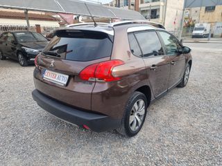 Peugeot 2008 2015 VTi Style-thumb-8