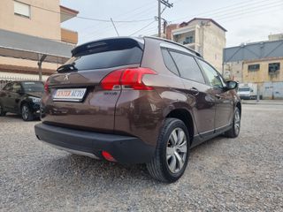 Peugeot 2008 2015 VTi Style-thumb-9