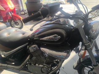 Suzuki VL 250 2018 jaran