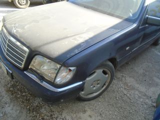Mercedes-Benz S 320 1995 W140-thumb-6