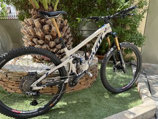 Downhill - Enduro - Trail Pivot 2022 Switchblade carbon 29” medium