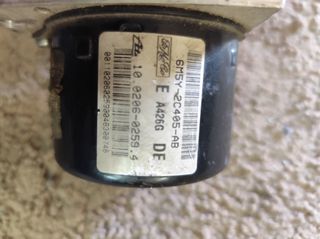 Ford focus st  anti lock brake-thumb-1