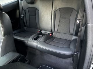 Audi A1 2011 S-LINE-thumb-7