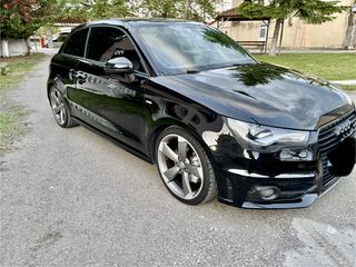 Audi A1 2011 S-LINE-thumb-10