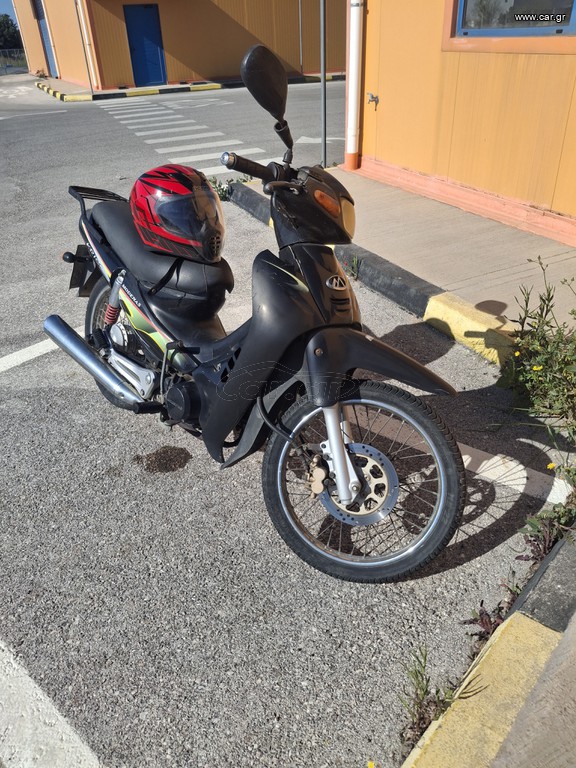 Modenas Kriss II 2007