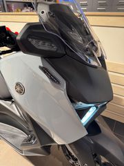 Yamaha XMAX 300 2026 TECK MAX + ΔΩΡΑ 500€-thumb-10