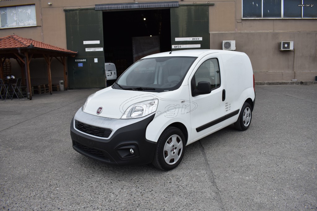 Fiat Fiorino 2019 Mjet 95hp SX Pack Tecnico 1.2 '19