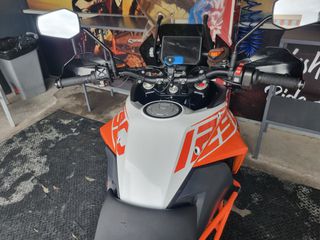 KTM 1290 Super Adventure 2017 Μεγαλο Σερβις, Λάστιχα, TravelPacκ, Θερμ Γκριπ/Σελα-thumb-8