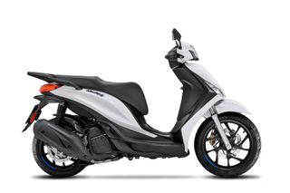 Piaggio Medley 200 2026 NEW EURO 5+!! SPORT! ΕΤΟΙΜΟΠΑΡΑΔΟΤΟ!!-thumb-3