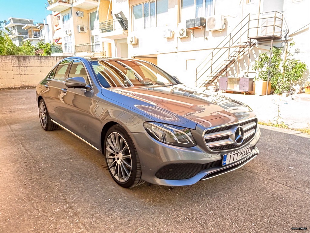 Mercedes-Benz E 220 2017 W 213 AVANTGARDE AUTOMATIC