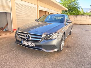 Mercedes-Benz E 220 2017 W 213 AVANTGARDE AUTOMATIC-thumb-1