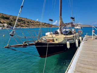 Ιστιοφόρο 1981 Hartley Queenslander 36