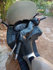 Piaggio X8 200 2005-thumb-11