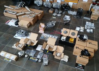 iaponika antalaktika gia honda kinitires TAKEGAWA KITACO DAYTONA  c50 glx dax chaly astrea ss50 z50j Z50R monkey Gorilla skyteam Jincheng MODIFYING GARAGE "since1993" TAKEGAWAGR - 4miniracingparts,gr-thumb-4